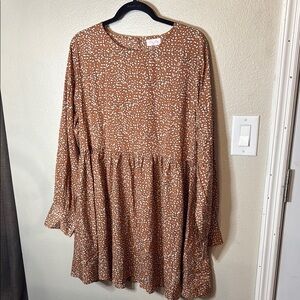 Brown and White Long Sleeve Dress